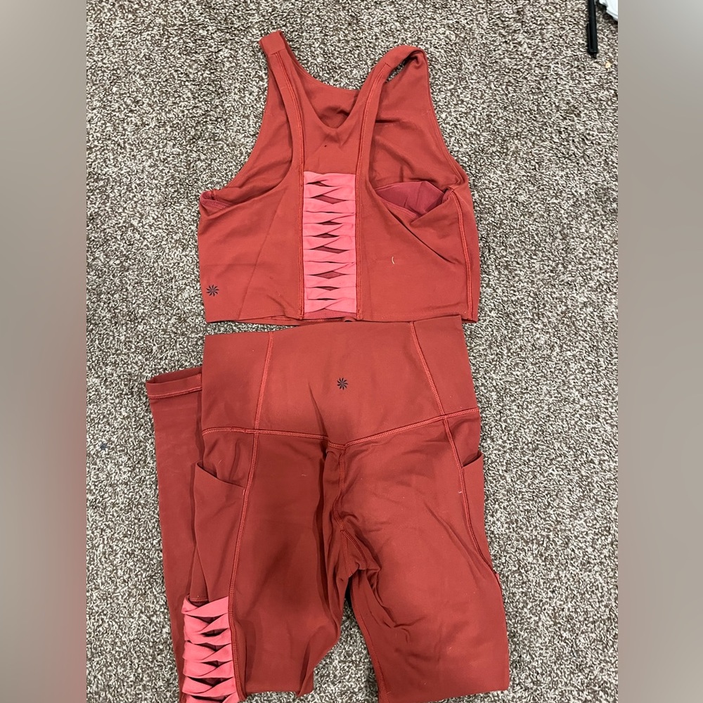 ATHLETA 2 PIECE SET